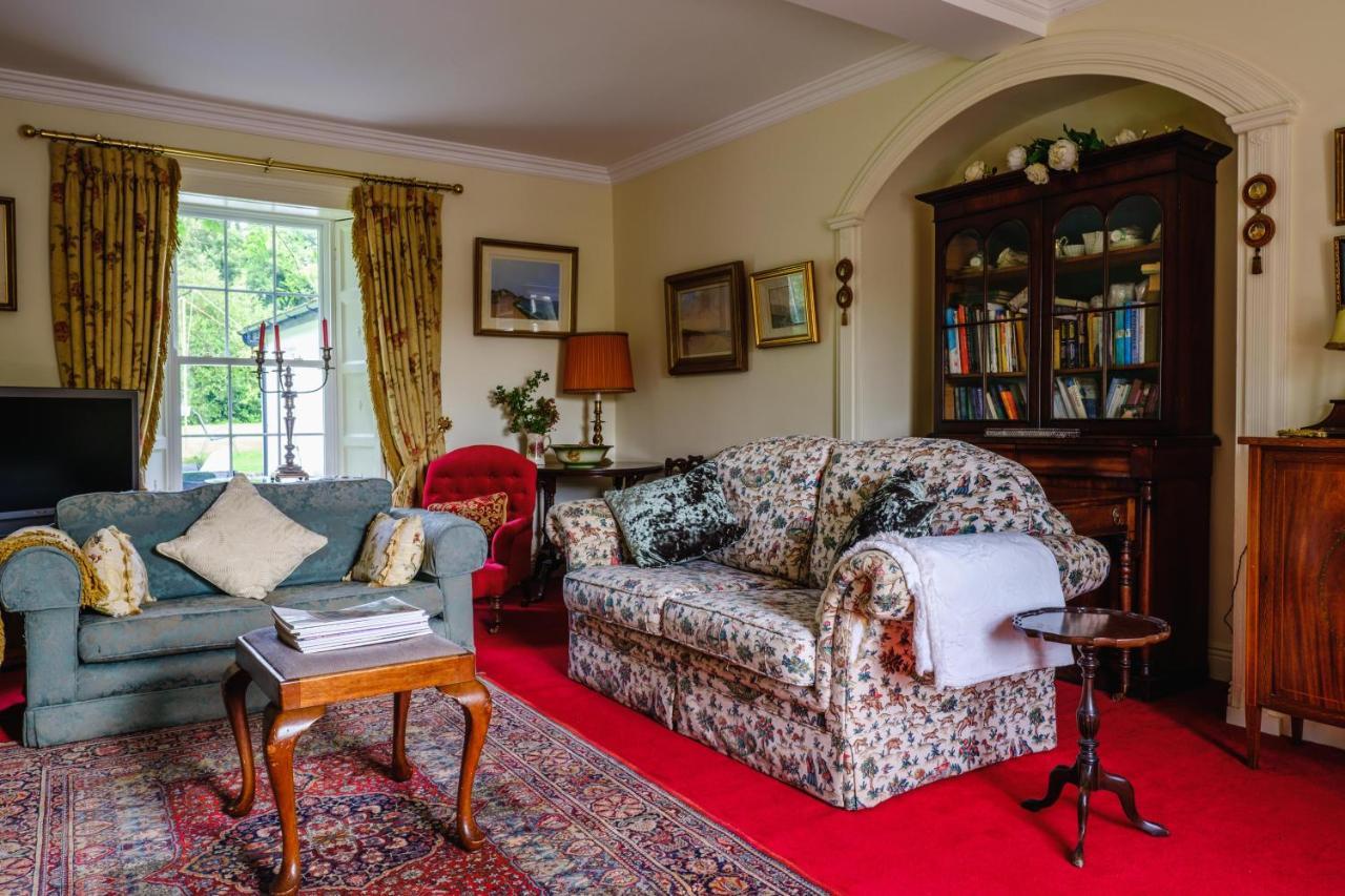 Brooklawn House Bed And Breakfast Mohill Exterior photo