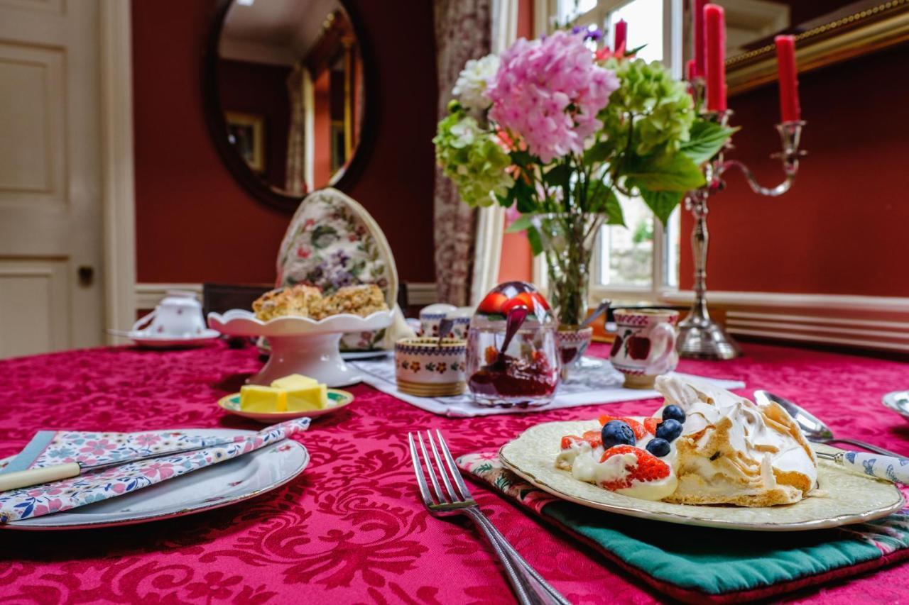 Brooklawn House Bed And Breakfast Mohill Exterior photo