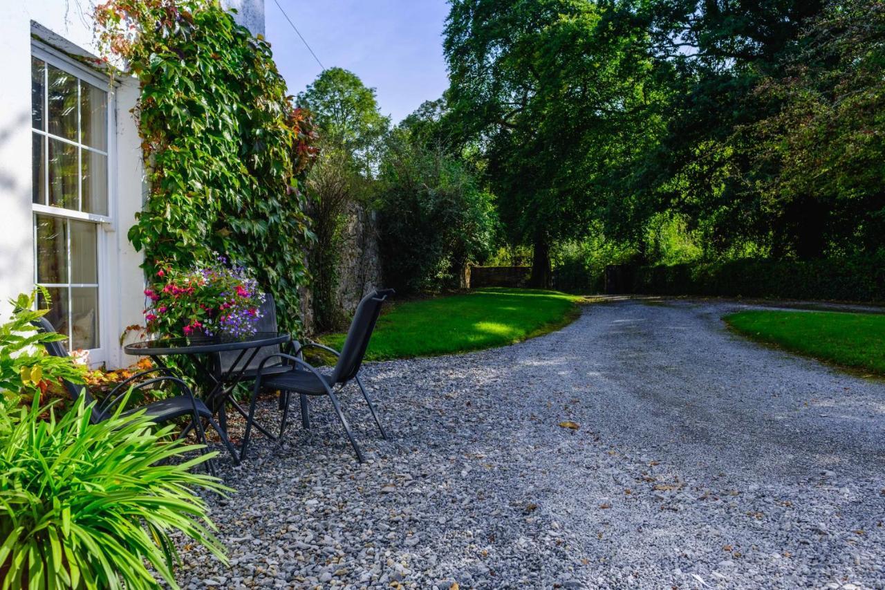 Brooklawn House Bed And Breakfast Mohill Exterior photo