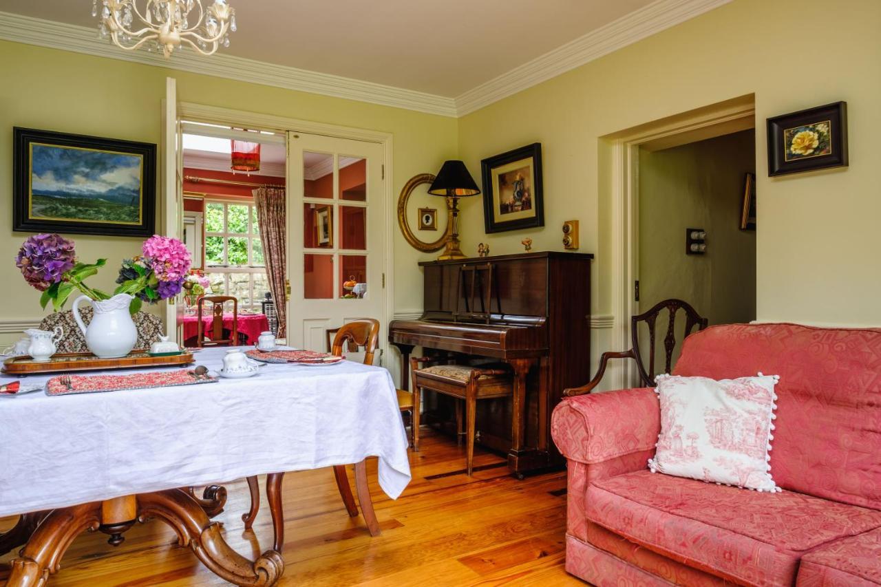 Brooklawn House Bed And Breakfast Mohill Exterior photo